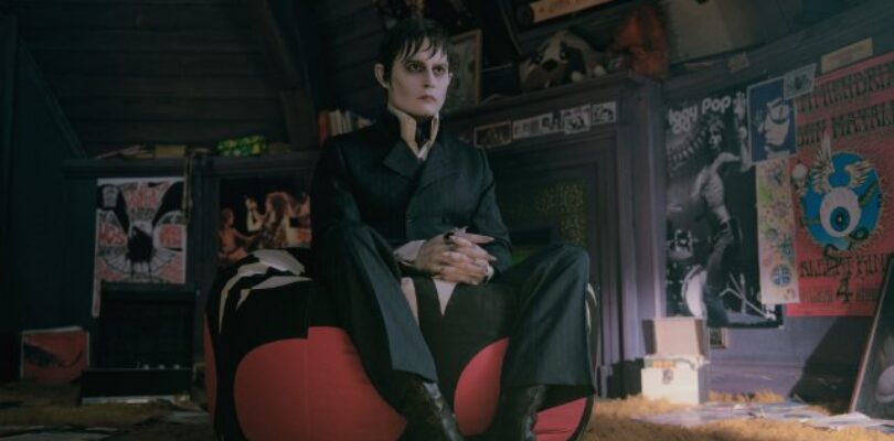 Movie Review: Dark Shadows