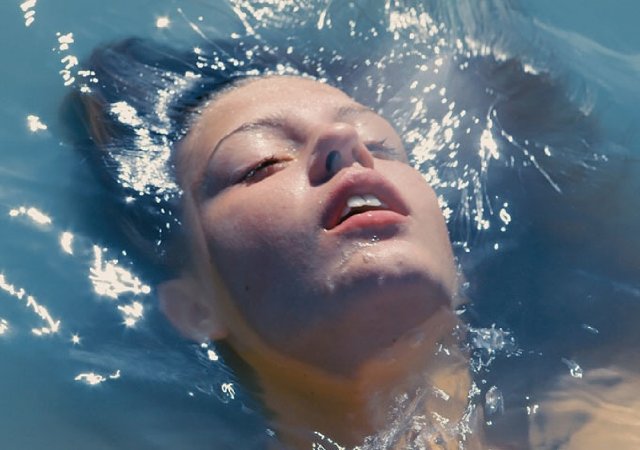 Blue Is the Warmest Color