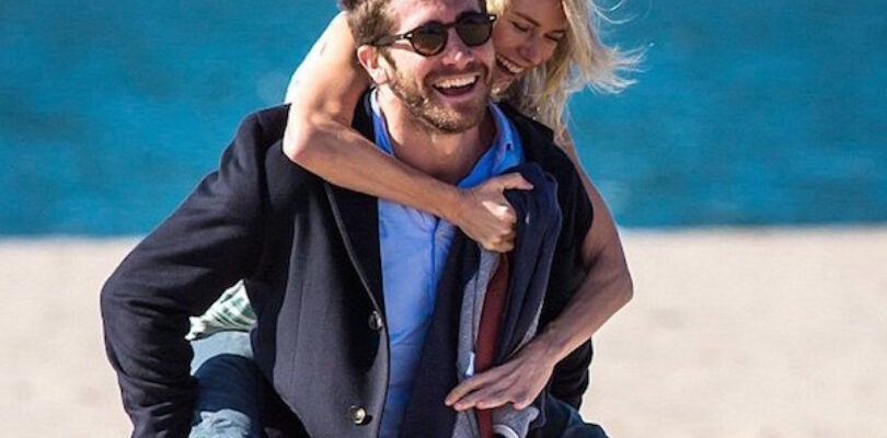 Jake Gyllenhaal and Naomi Watts in Demolition