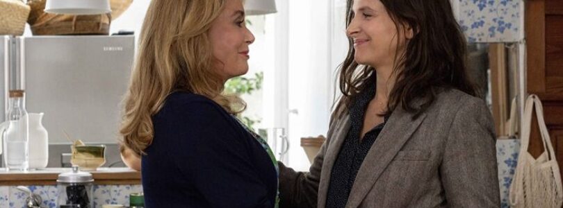 Juliette Binoche and Catherine Deneuve in The Truth (La vérité)