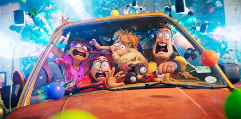 Maya Rudolph, Danny McBride, Abbi Jacobson, Michael Rianda, and Doug the Pug in The Mitchells vs. the Machines