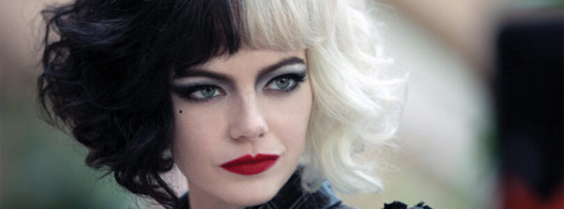 Emma Stone in Cruella