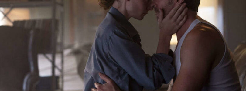 Rebecca Ferguson and Hugh Jackman in Reminiscence
