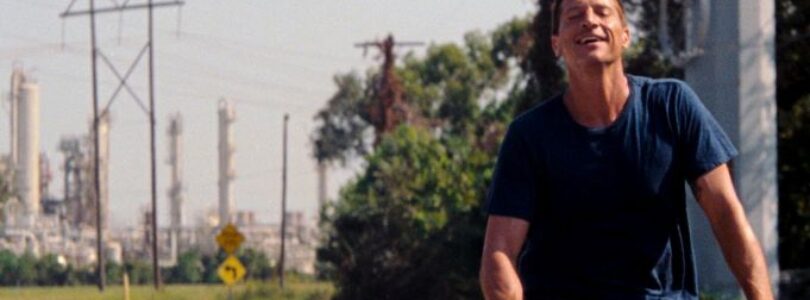 Simon Rex in Red Rocket