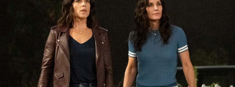 Neve Campbell and Courteney Cox in "Scream"