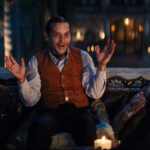 Tobey Maguire plays James McKay in BABYLON from Paramount Pictures. PHOTO CREDIT: Courtesy of Paramount Pictures.