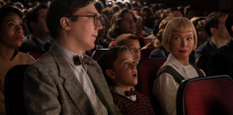 Paul Dano, Michelle Williams, and Mateo Zoryon Francis-DeFord in "The Fabelmans."