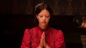 Mia Goth in "Pearl."