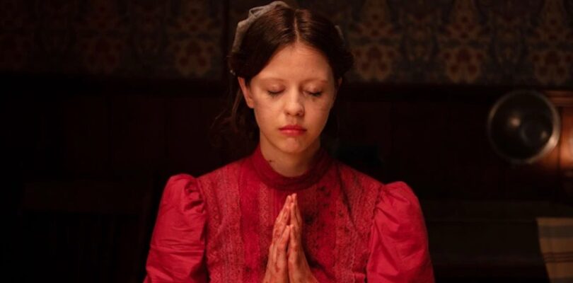 Mia Goth in "Pearl."