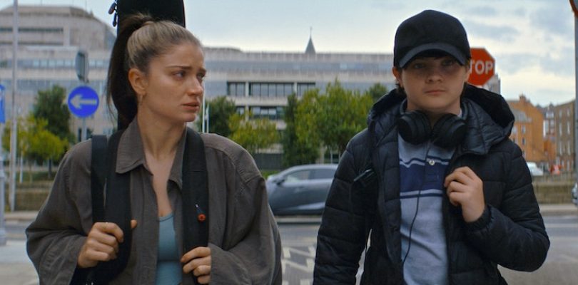 Eve Hewson and Orén Kinlan in "Flora and Son."