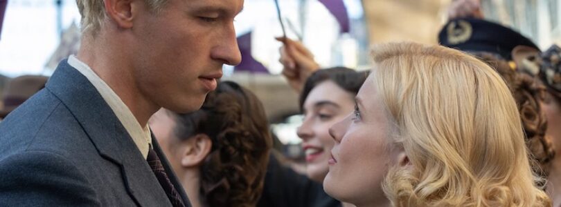 Callum Turner and Hadley Robinson in "The Boys in the Boat."