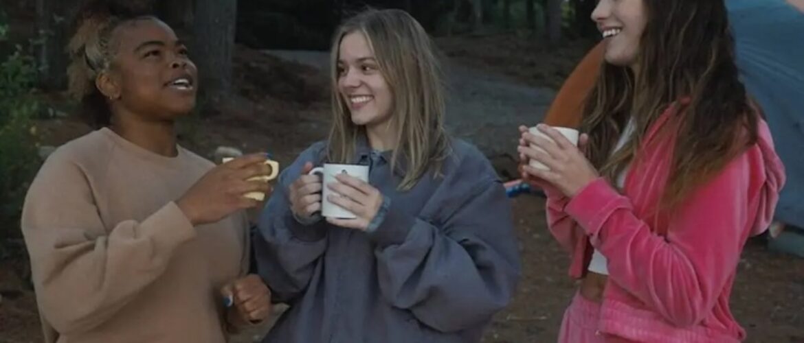 Kerrice Brooks, Maddie Ziegler, and Maisy Stella in “My Old Ass.”