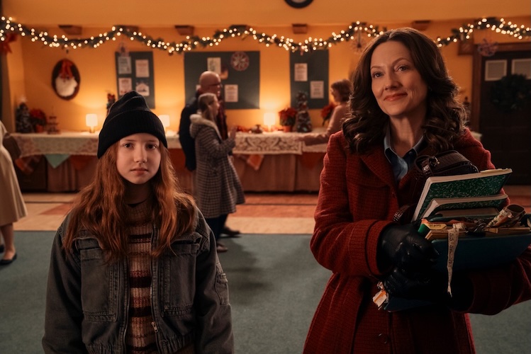 Beatrice Schneider and Judy Greer in "The Best Christmas Pageant Ever."