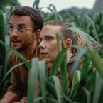 Jonathan Bailey (left) as paleontologist Dr. Henry Loomis and Scarlett Johansson as skilled covert operations expert Zora Bennett in JURASSIC WORLD REBIRTH, directed by Gareth Edwards.