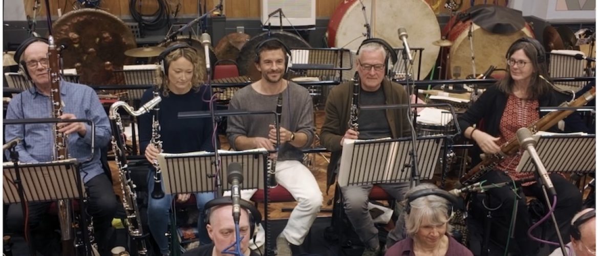 Jonathan Bailey plays clarinet on the official movie score for “Jurassic World Rebirth.”